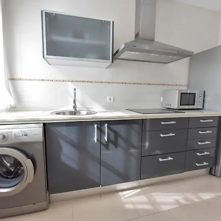 New! Comfortable With Easy Access *