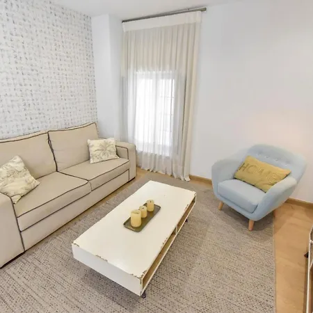 New! Comfortable With Easy Access Apartment *